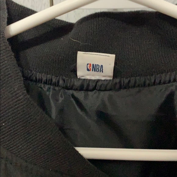 NBA OKC thunder bomber jacket - Picture 6 of 8